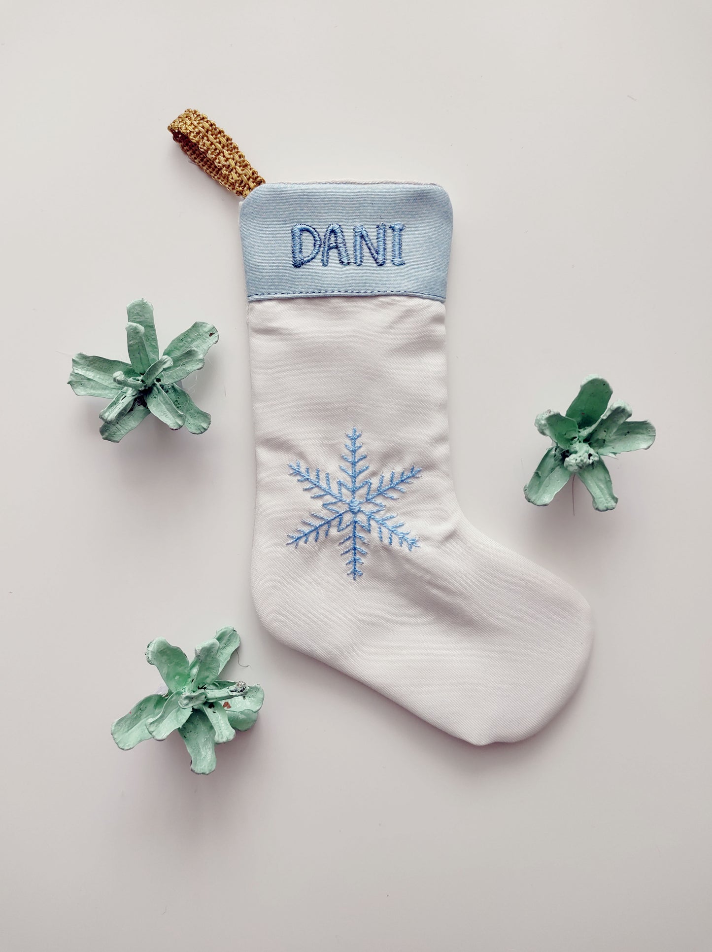 $1.00 Embroidery Designs, In the Hoop Christmas Stocking Pattern, Ith Christmas Socks Embroidery Designs-Kraftygraphy
